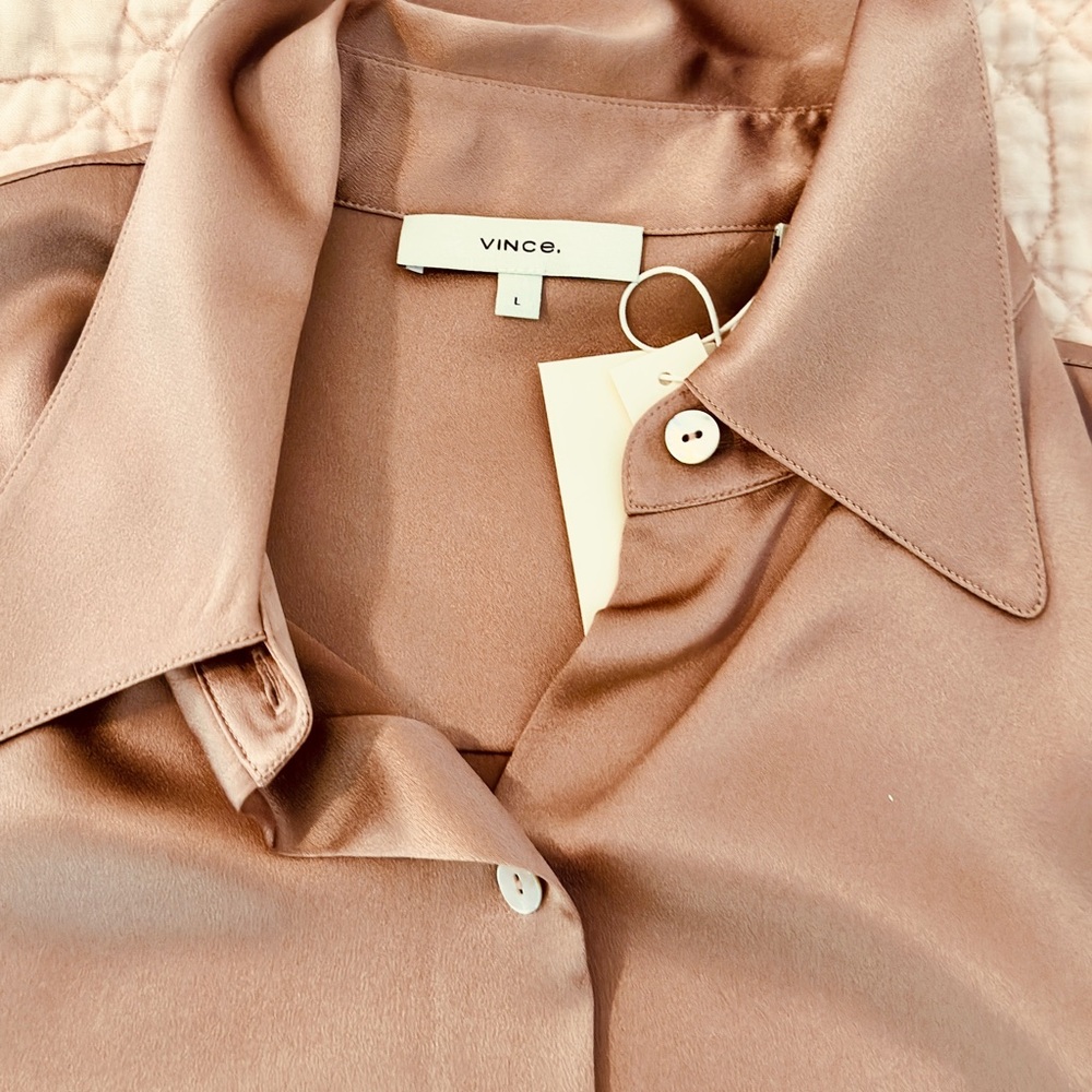 Vince 100% Silk Button-Up Blouse in a Gorgeous medium Taupe Color NWT